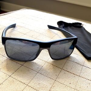 Gently used Oakley Sunglasses, great condition
